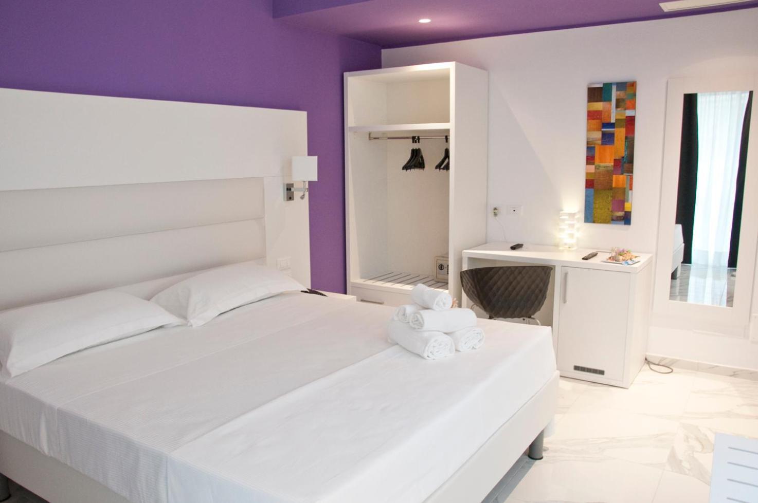 Ambruosi Village Resort & Spa Massignano Eksteriør billede