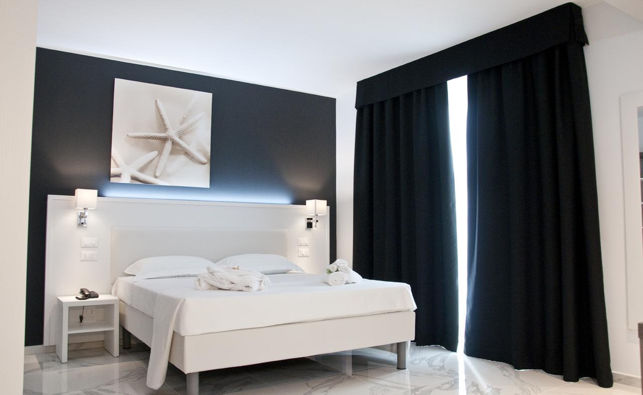 Ambruosi Village Resort & Spa Massignano Eksteriør billede