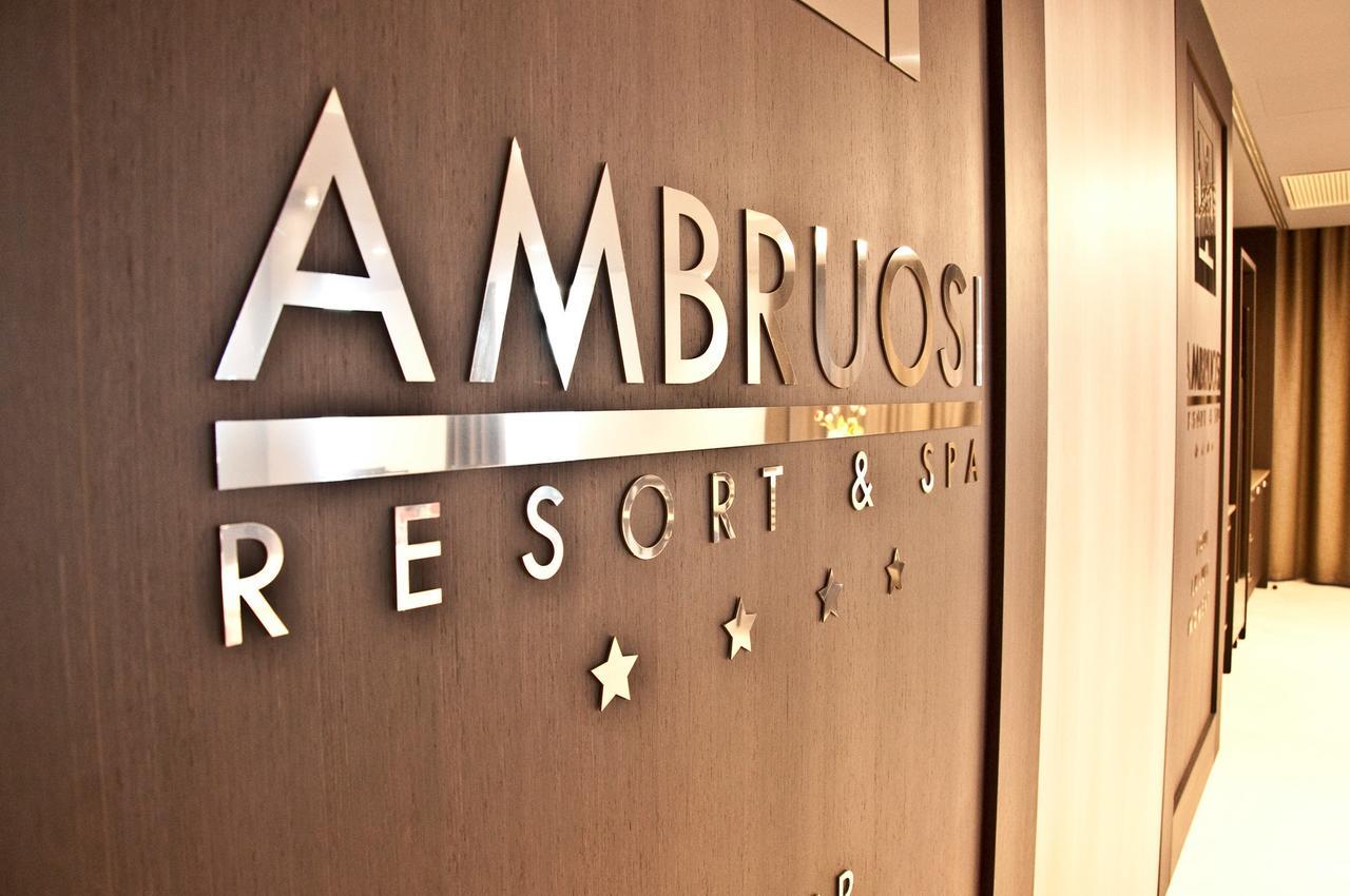 Ambruosi Village Resort & Spa Massignano Eksteriør billede