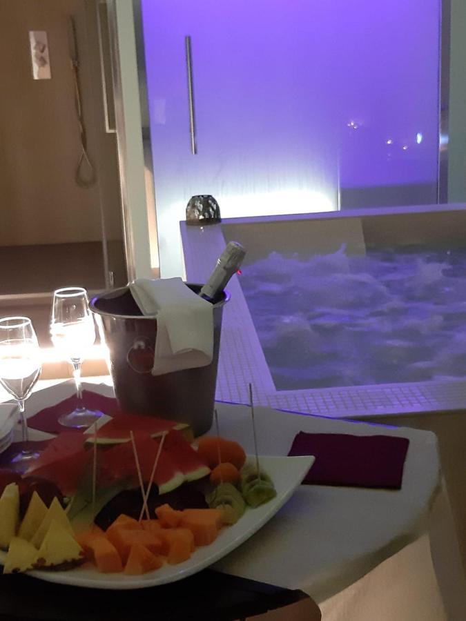 Ambruosi Village Resort & Spa Massignano Eksteriør billede